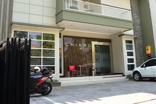 Chiaro Hotel Syariah Sidoarjo Exterior foto